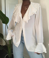 Load image into Gallery viewer, vintage white ruffle blouse
