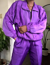 Load image into Gallery viewer, vintage 90&#39;s violet tracksuit
