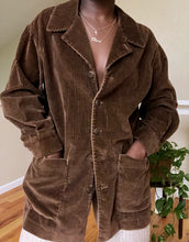 Load image into Gallery viewer, cocoa corduroy shirt jacket
