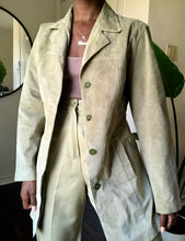 Load image into Gallery viewer, pistachio suede jacket
