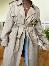 Load image into Gallery viewer, classic tan trenchcoat
