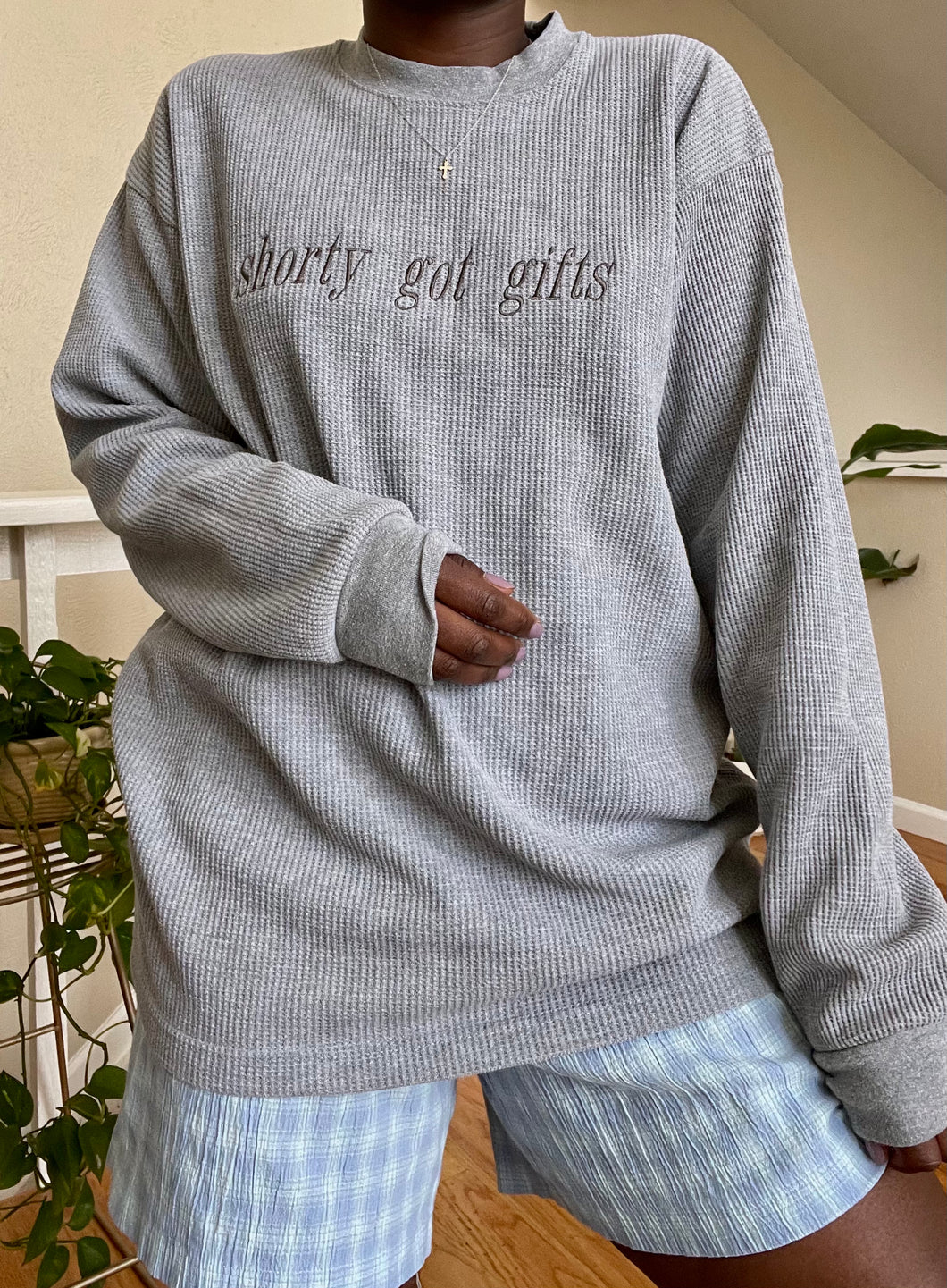 gray shorty got gifts thermal