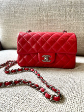 Load image into Gallery viewer, chanel bag
