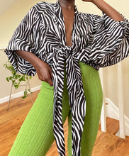 Load image into Gallery viewer, zebra front tie blouse
